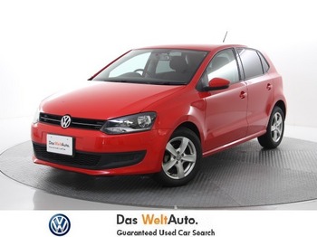 中古車　polo 赤　正面.jpg